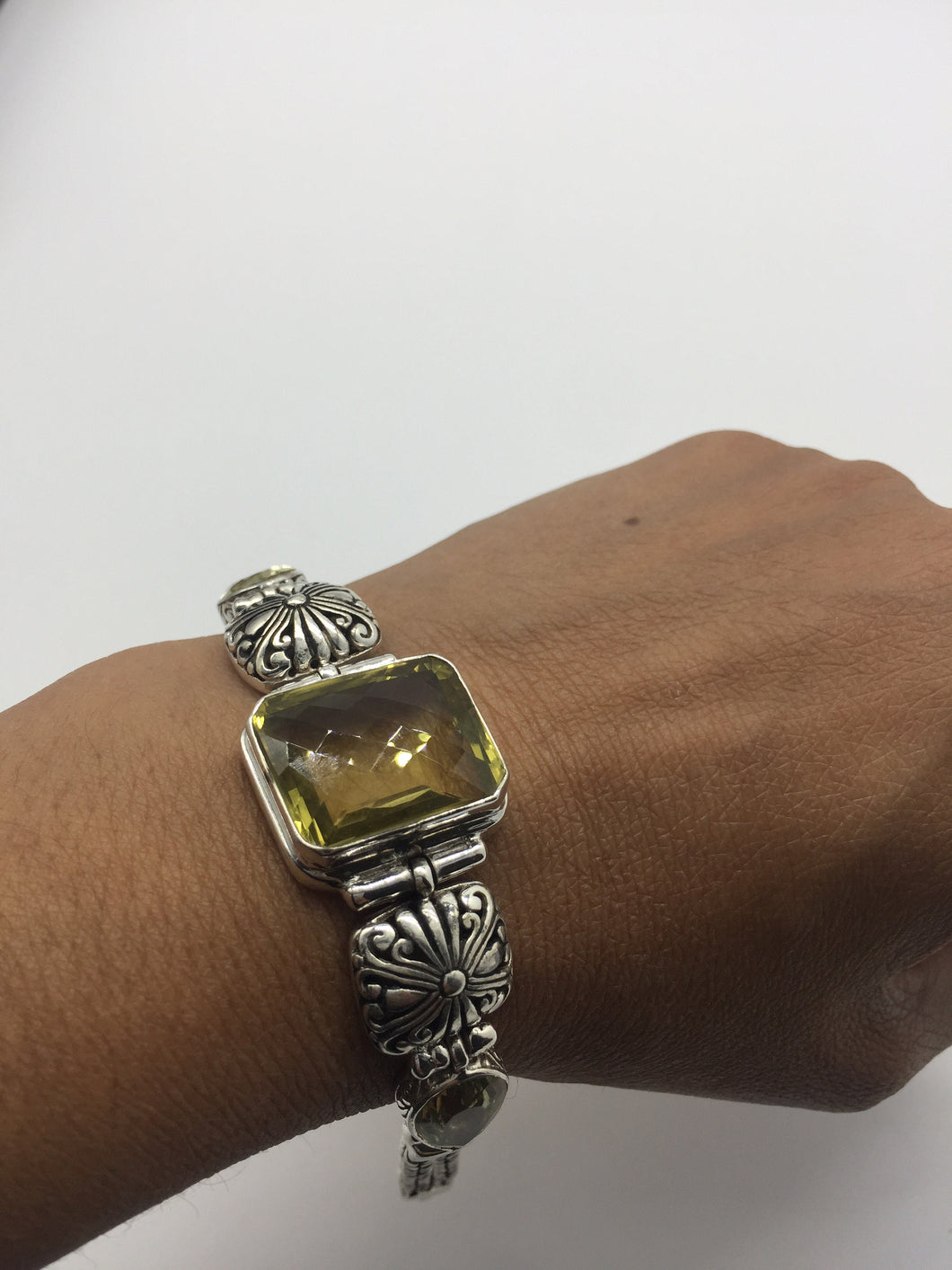 silver bracelet,lemon topaz bracelet,gem stone bracelet,925 silver bracelet,topaz bracelet,citrine bracelet,bali style bracelet
