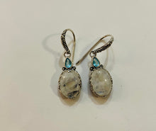 Load image into Gallery viewer, 925 sterling silver earring,925 silver earring,Moonstone earring,sterling silver earring,Bali earrings,Bali earring with moonstone
