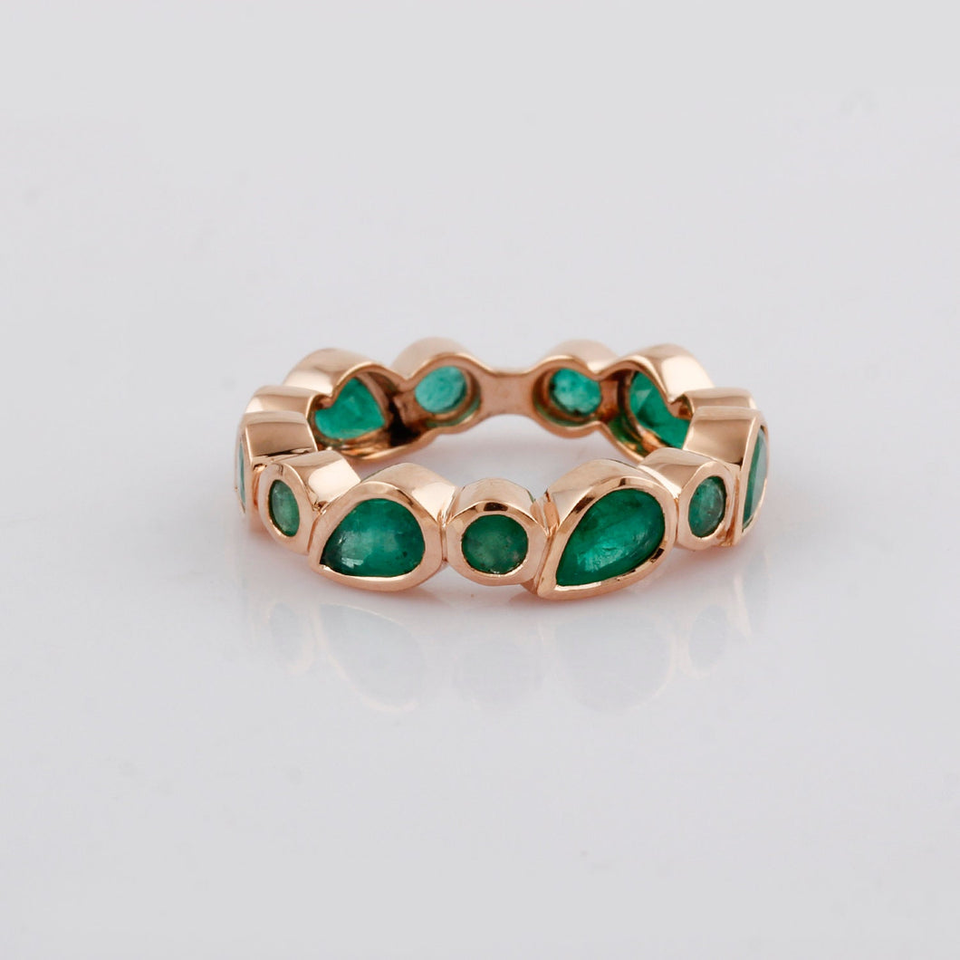 18K Gold ring,emerald ring,Yellow gold ring ,18K gold ring with emerald,gold ring,18k emerald ring,emerald jewellery,stone ring